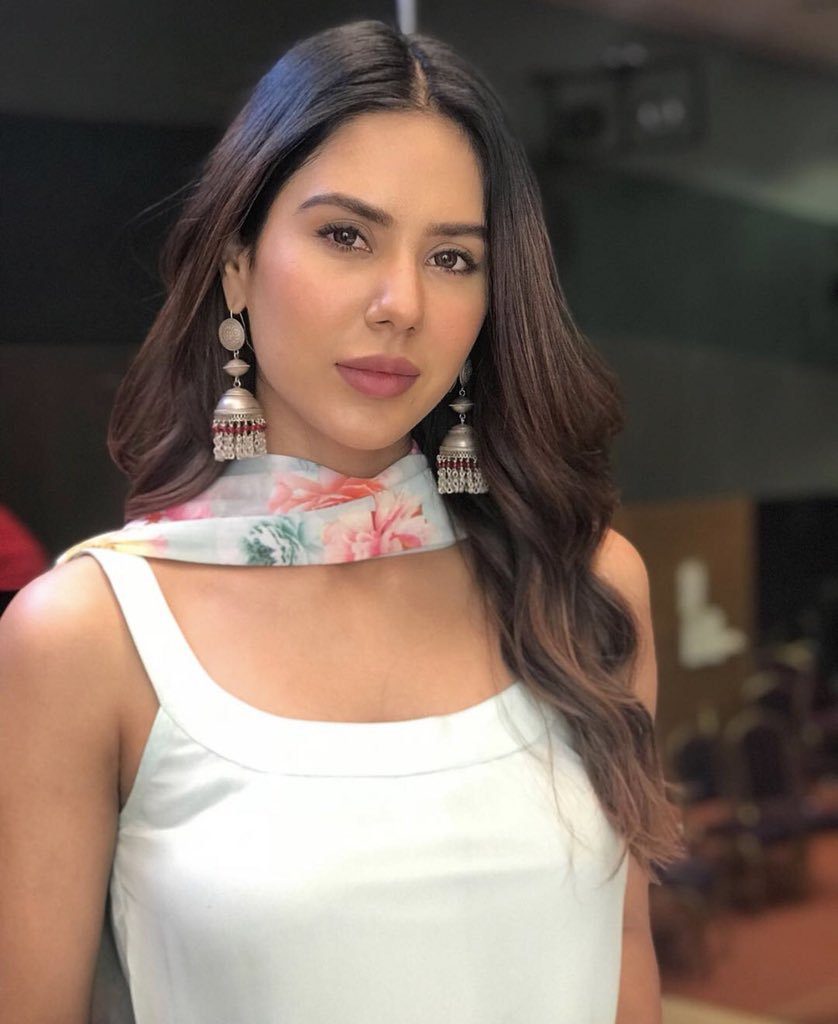 Sonam bajwa gallery - SemA Hot Site - Gilma Spot