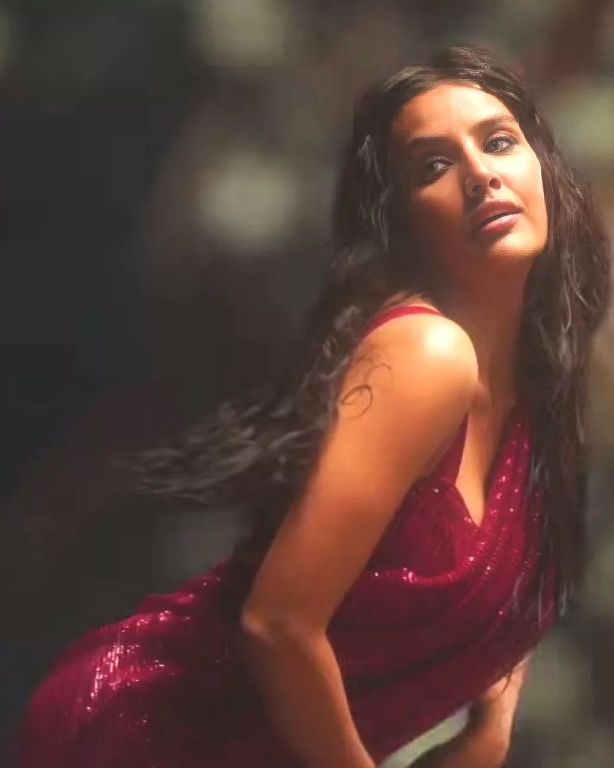Priya Anand Sexy hot Stills